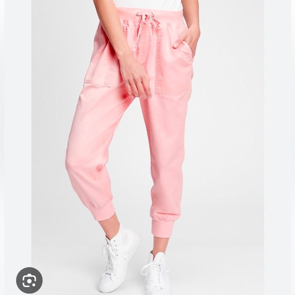 Gap Twill Utility Joggers Feather Pink
